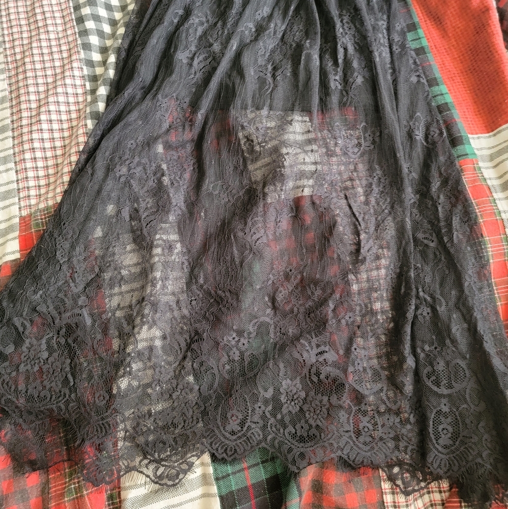 Black skirt